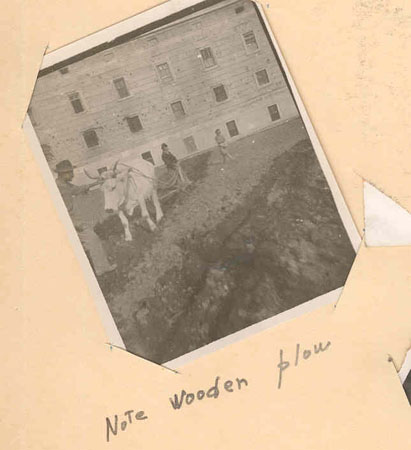 note wooden plow